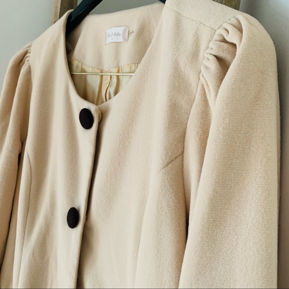 Altar’d State Pea Coat Ruffle Overlay, Crochet M - Picture 4 of 14